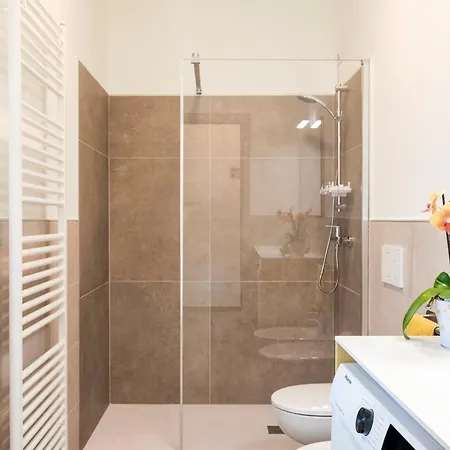 Lägenhet Caesar - Regarda Travel *